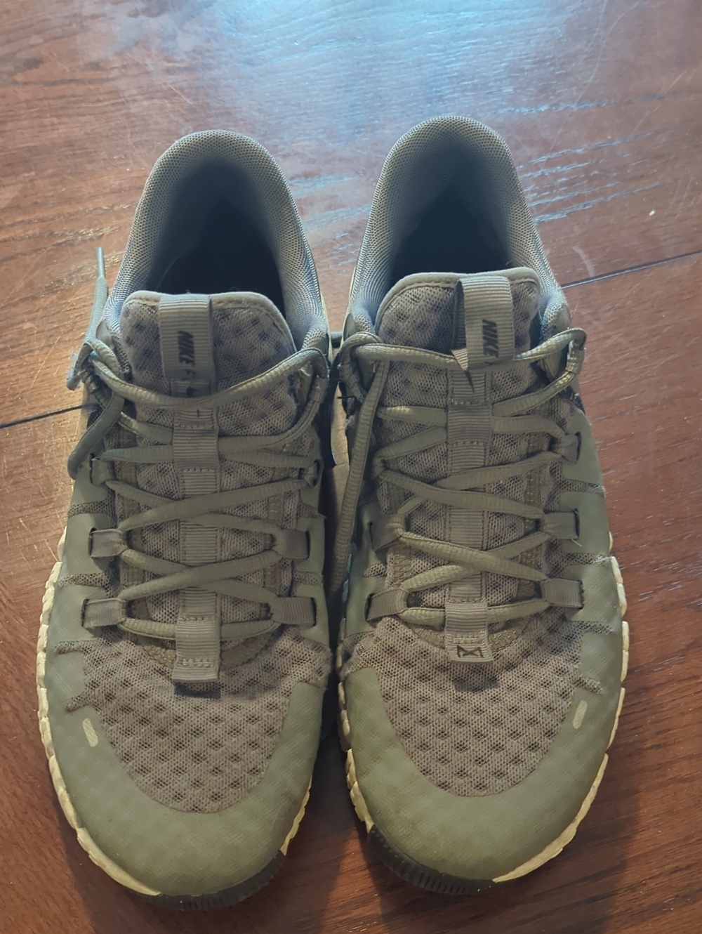 Nike Men’s Metcon 6 Sneakers